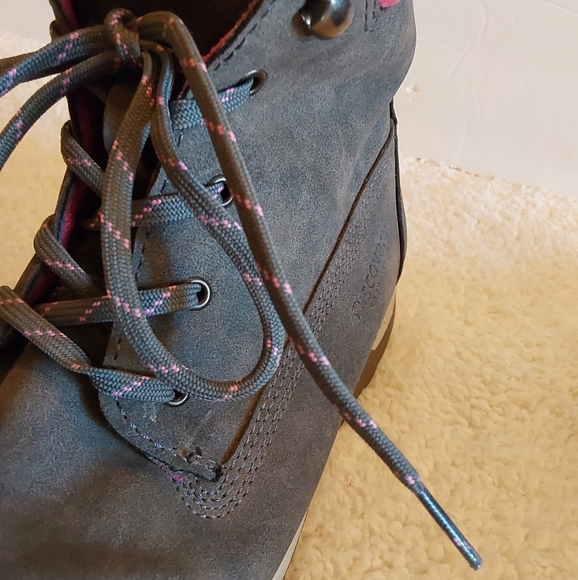 🌺 Nearly New Discovery Expedition Hi-Tec Hiking Boots - Picture 7 of 13